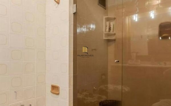 Apartamento no bairro Floresta de 3 dormitórios e vaga