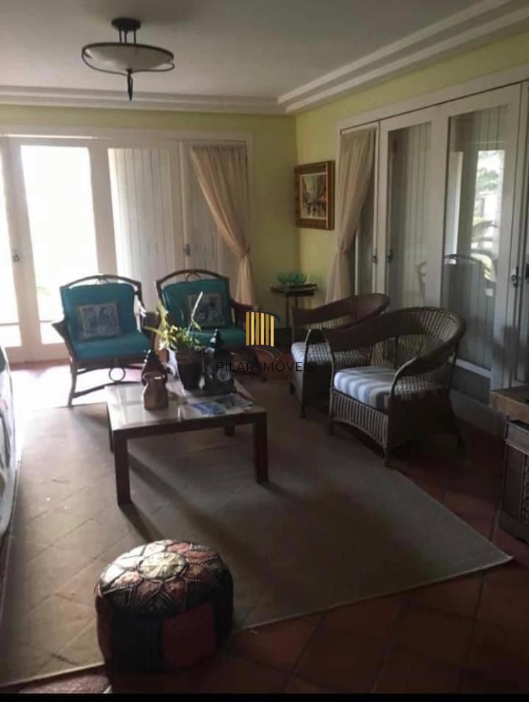 Casa na praia de Atlântida de 4 dormitórios