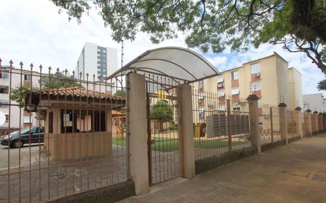 Apartamento no São Sebastião de 1 dormitório e vaga SEMI MOBILIADO