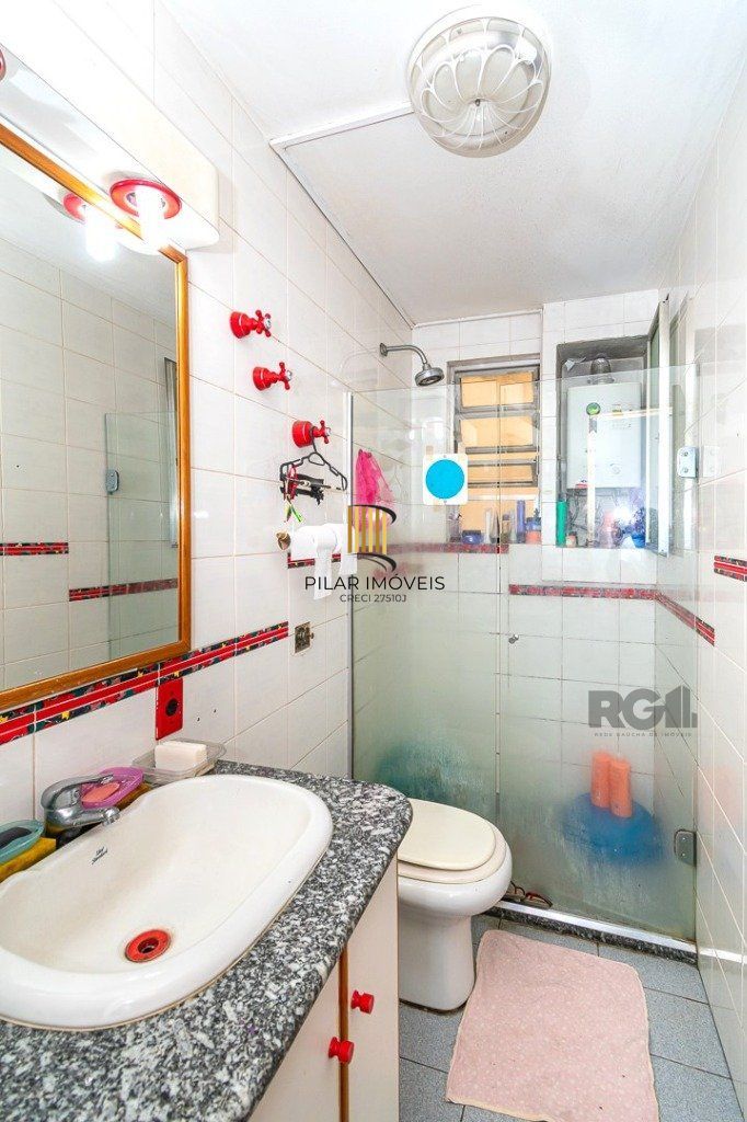 Apartamento na Cidade Baixa de 3 dormitórios Desocupado e 2 vagas