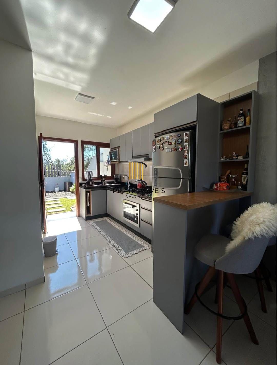 Casa 2 dormitórios no bairro Sítio Paquetá (Itacolomi)