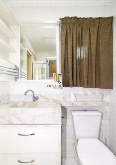 Apartamento na Azenha de 3 dormitórios térreo