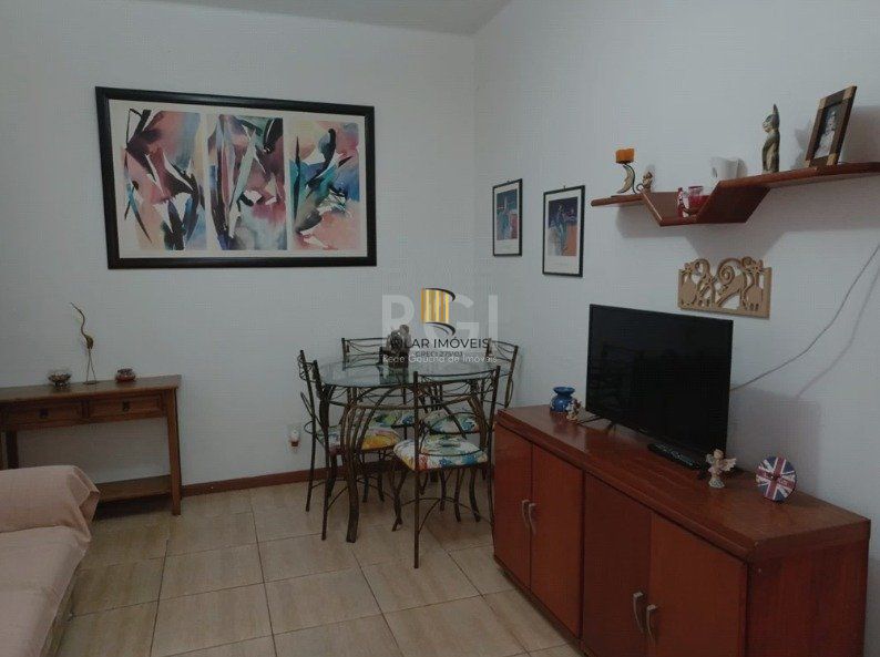 Apartamento para Venda  3 dormitórios, Menino Deus térreo com pátio