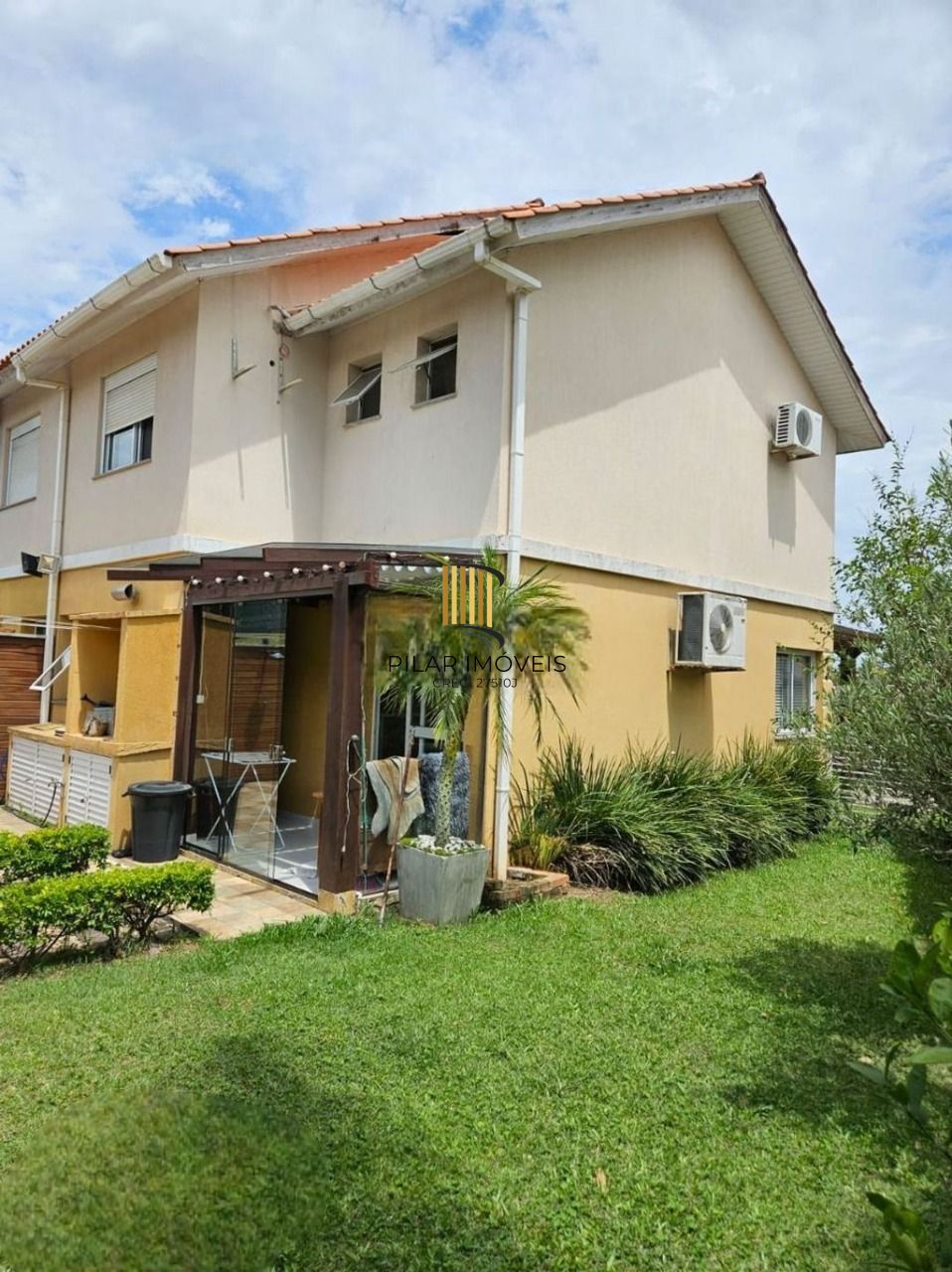 Casa de Condomínio 3 dormitórios no bairro Mário Quintana