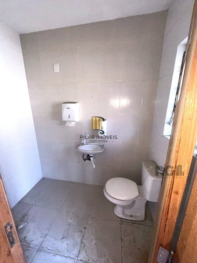 Casa no Passo D'areia - terreno com 2 casas