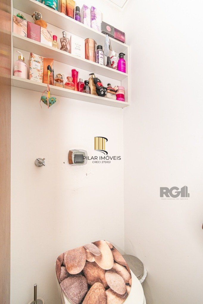 Apartamento 2 Dormitório(s) Bairro Praia de Belas