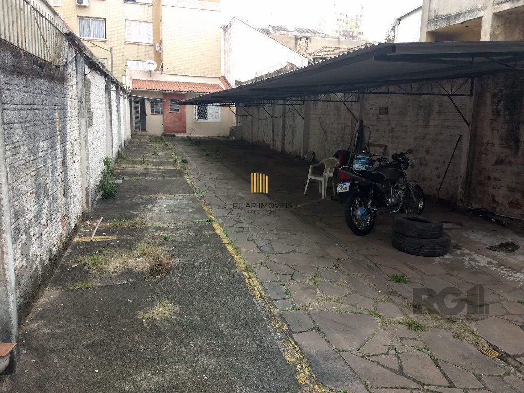 Casa 1 Dormitório(s) Bairro Floresta
