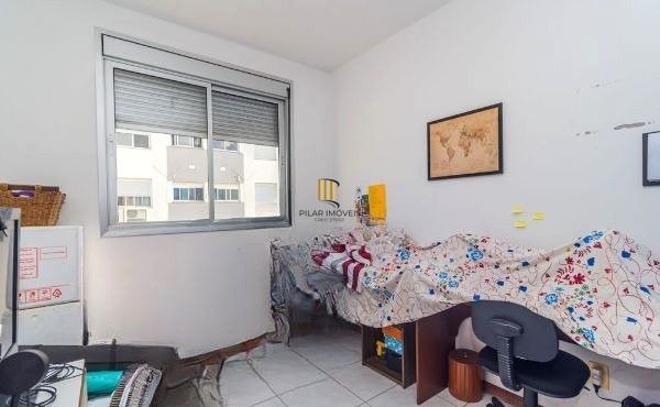 Apartamento na Cavalhada de 2 dormitórios e vaga