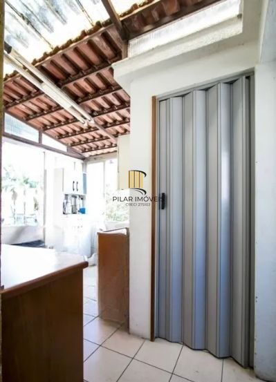 Casa sobrado no Petrópolis com 7 dormitórios e 4 vagas