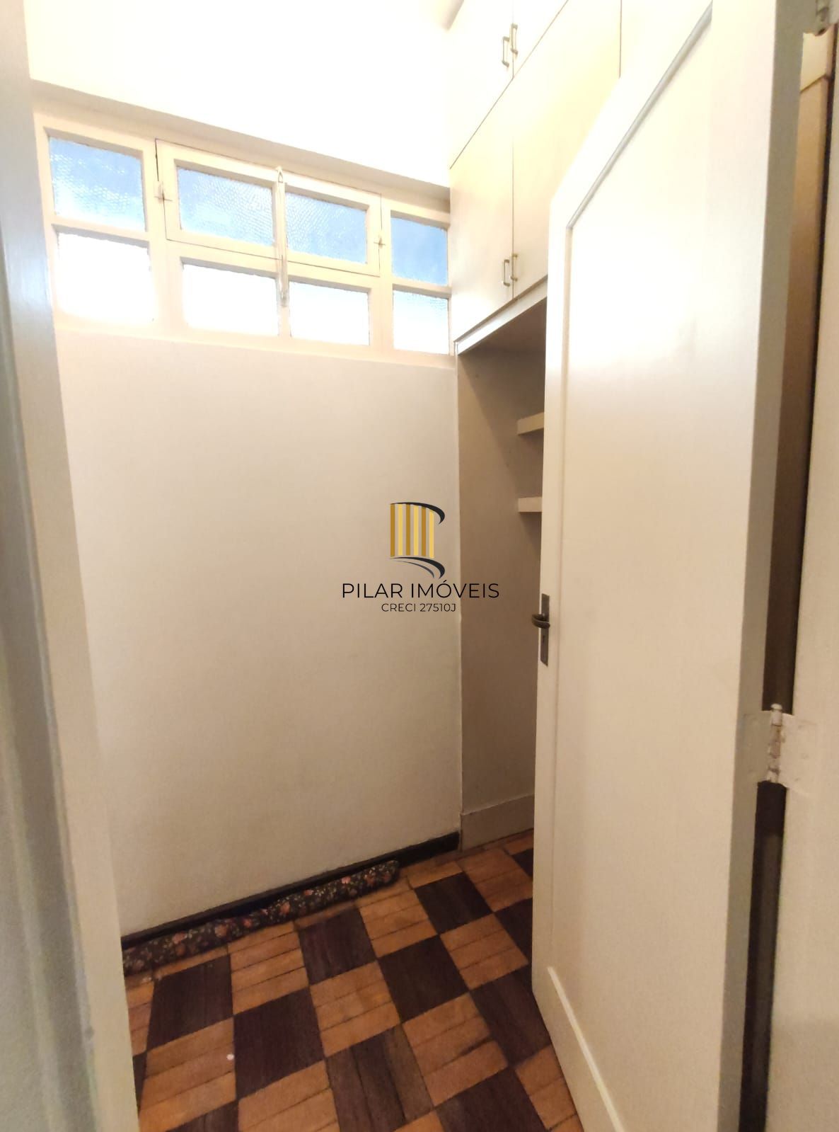 Apartamento 2 dormitórios no bairro Floresta
