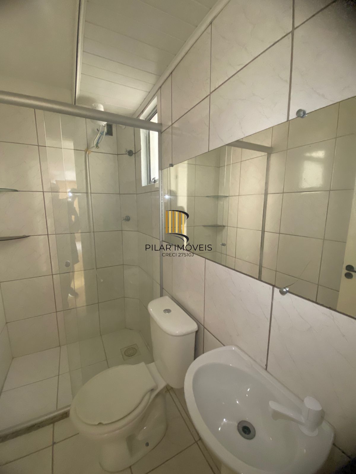 Apartamento de 2 dormitórios e vaga rotativa na Vila Nova