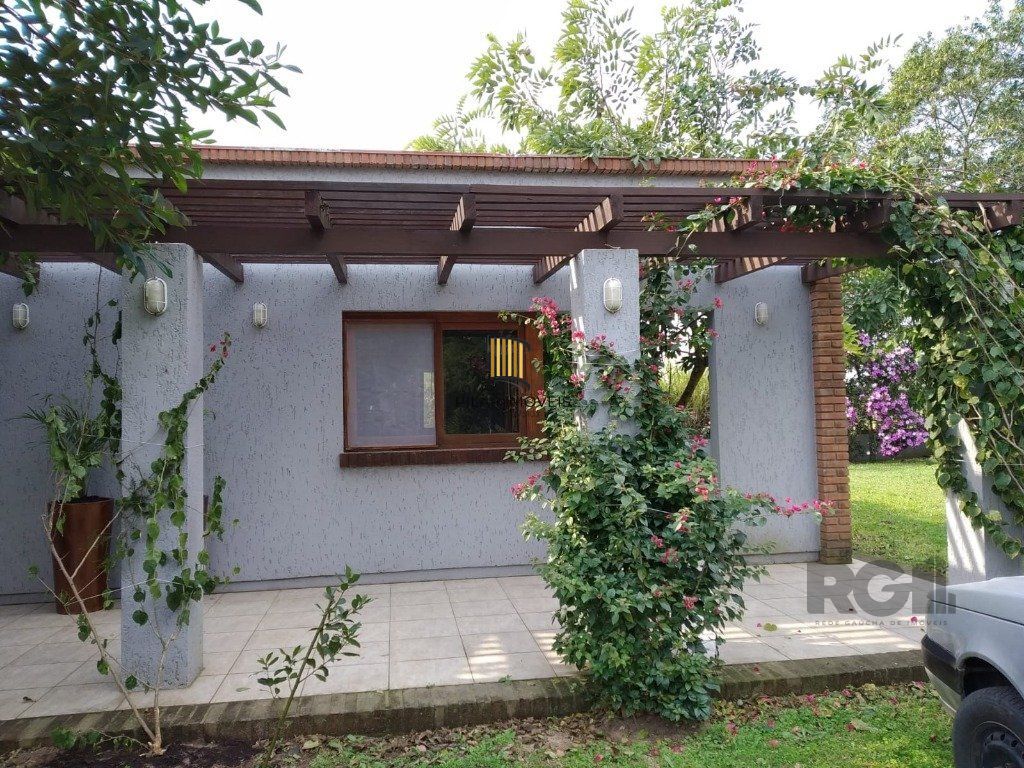 Casa Condominio 3 Dormitório(s) Bairro Águas Claras