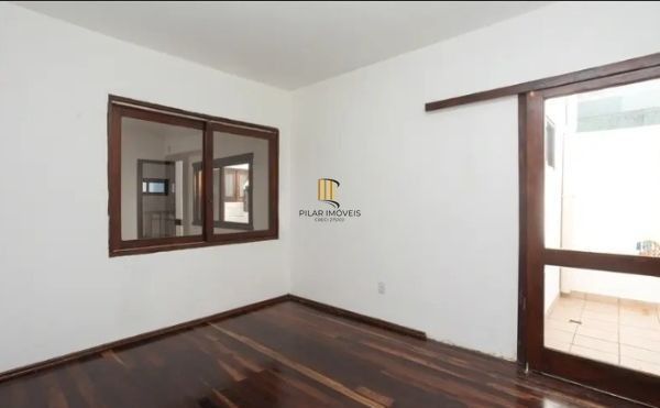 Prédio comercial no bairro Vila Jardim com 550m²