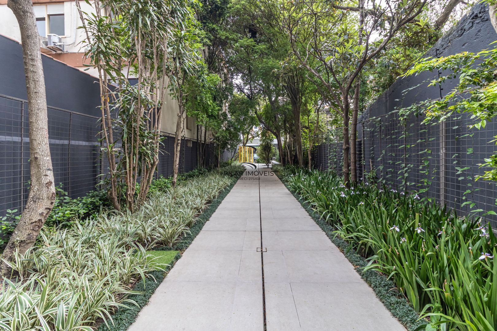 Apartamento NOVO no Go Cidade Baixa de 2 dormitórios vaga e infra