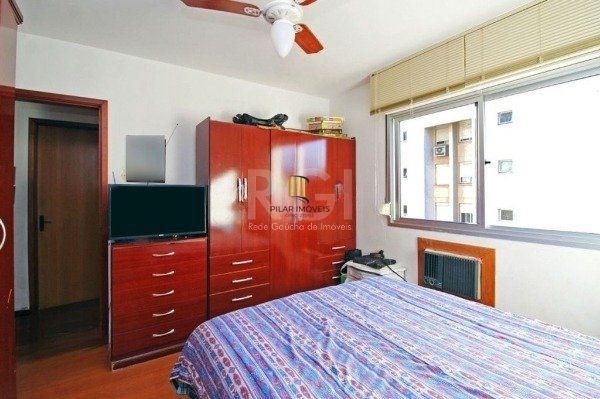 Apartamento no Nonoai de 2 dormitórios vaga e infra