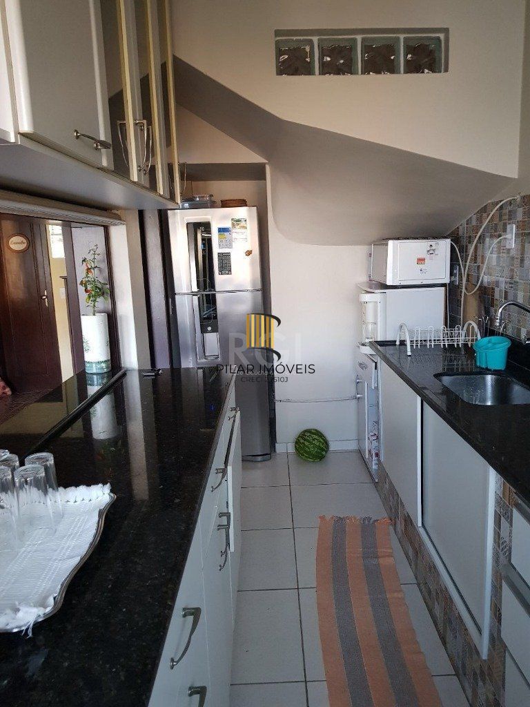 Casa de 5 dormitórios 6 vagas -no  Cristal