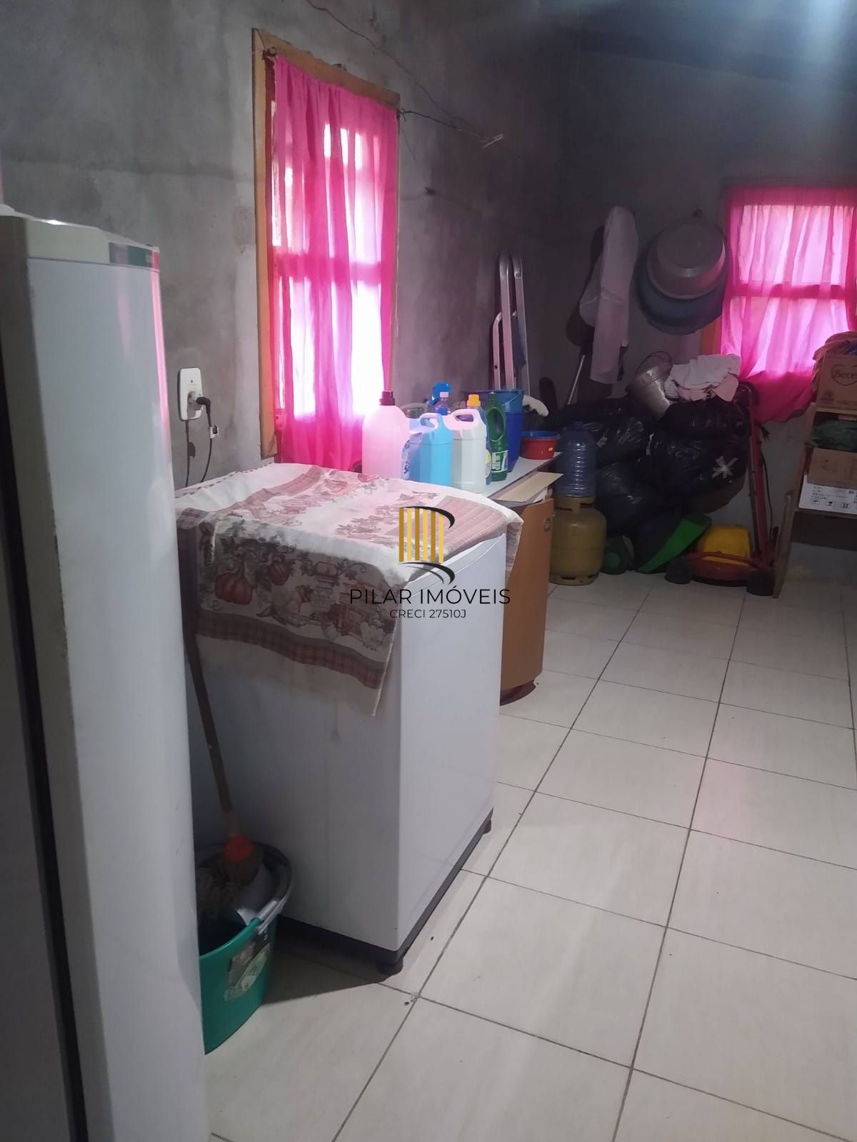 Casa 3 dormitórios no bairro Mirim