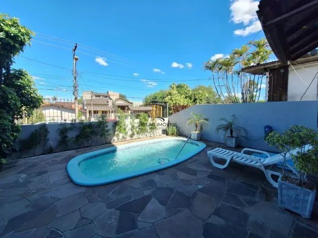 Casa 3 dormitórios no bairro Cristo Rei