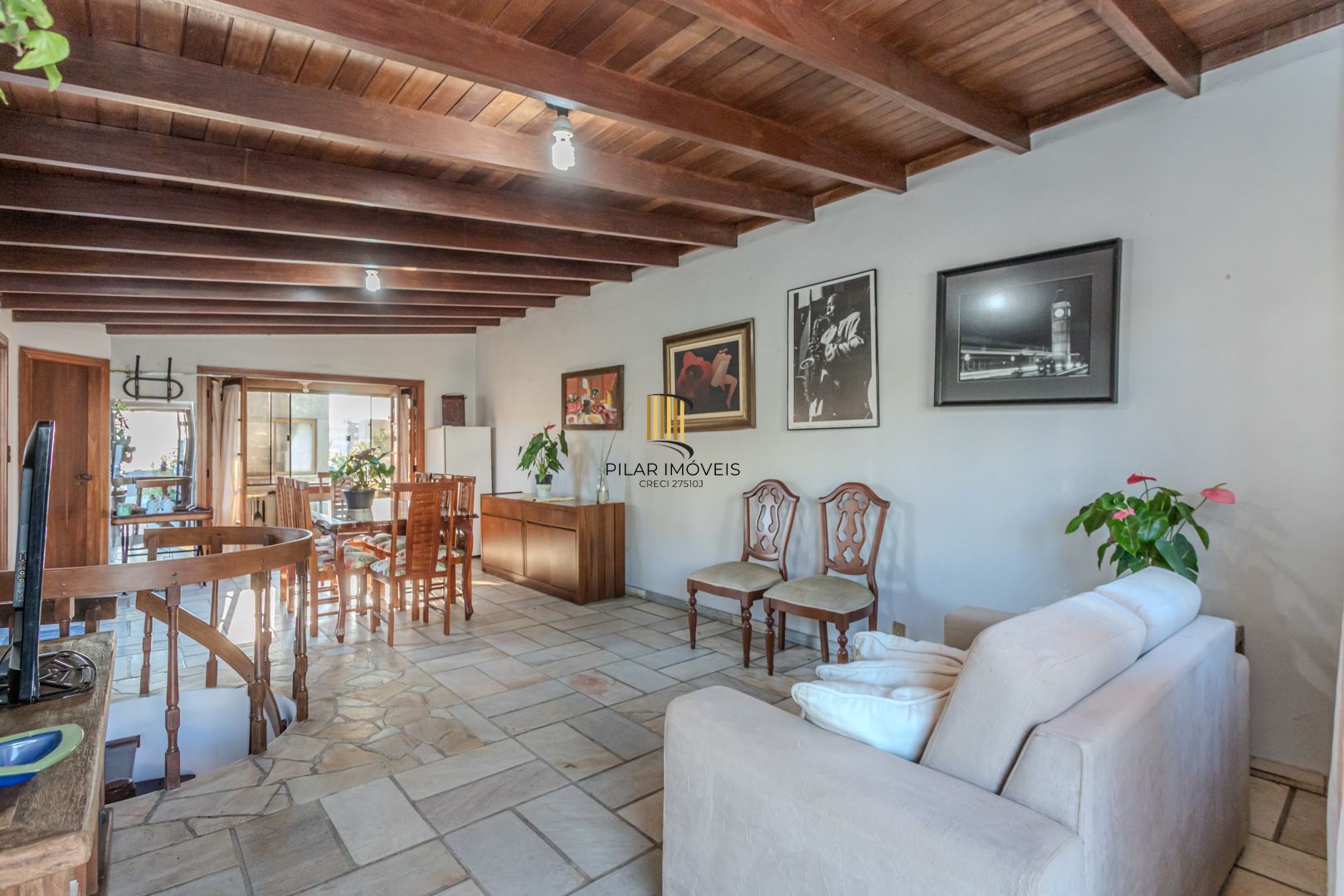 Cobertura duplex no bairro Petrópolis de 3 dormitórios vaga e terraço