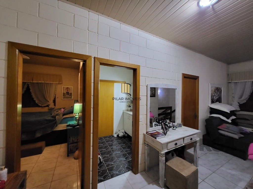 Casa Condominio 4 Dormitório(s) Bairro Martinica