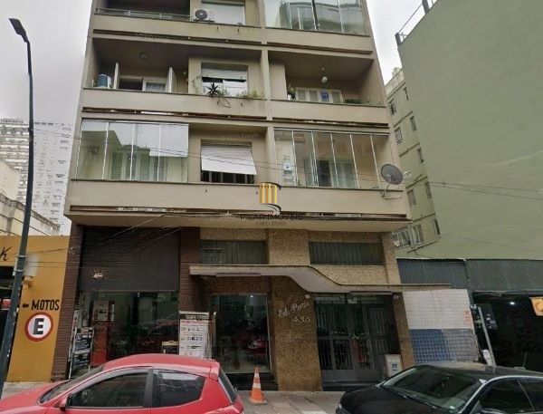 Apartamento no Centro de 2 dormitórios DESOCUPADO - Pilar Imóveis