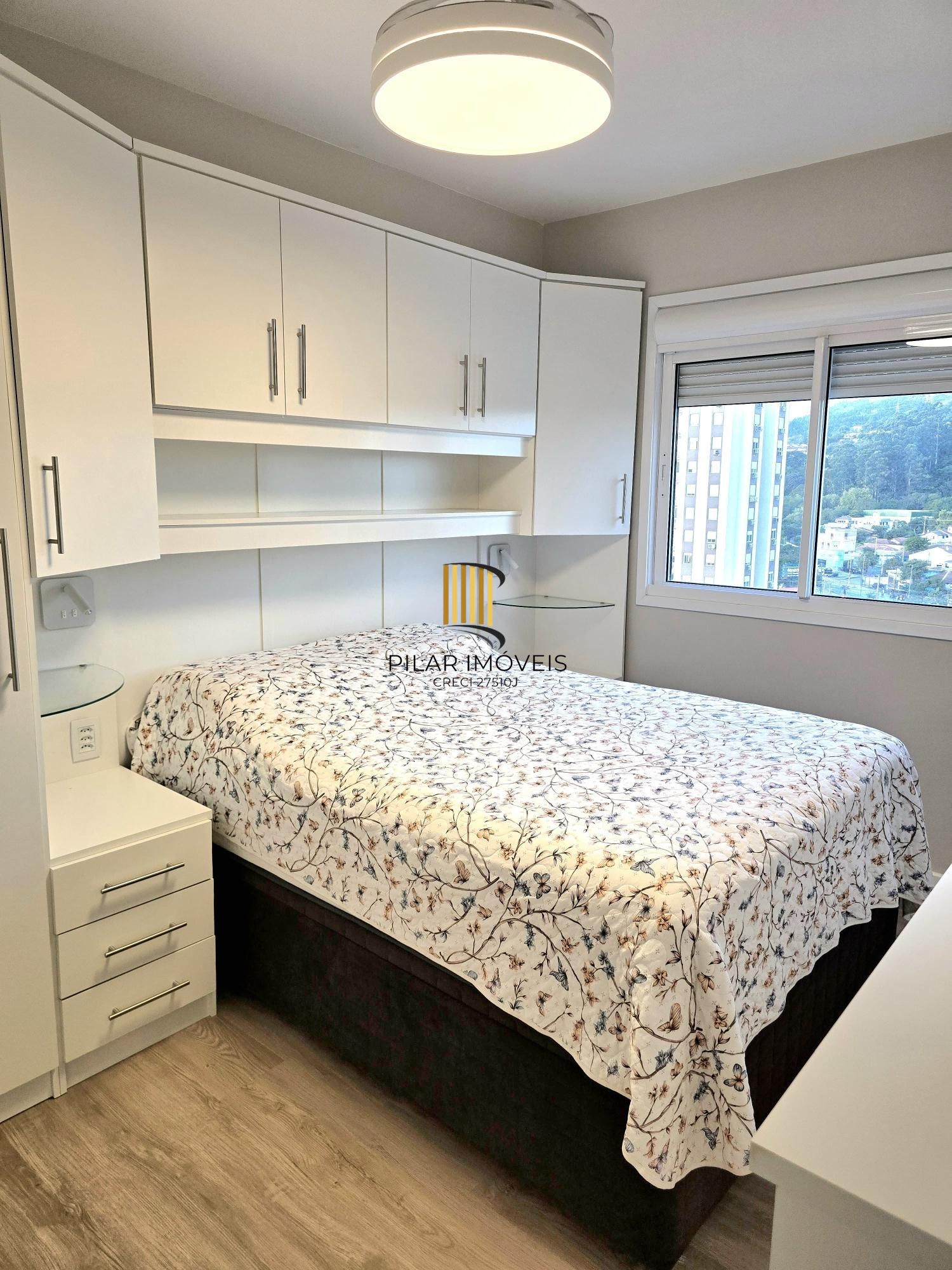 Apartamento no Pertenon de 2 dormitórios vaga e infra