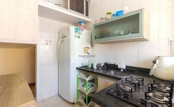 Apartamento no bairro Auxiliadora de 2 dormitórios