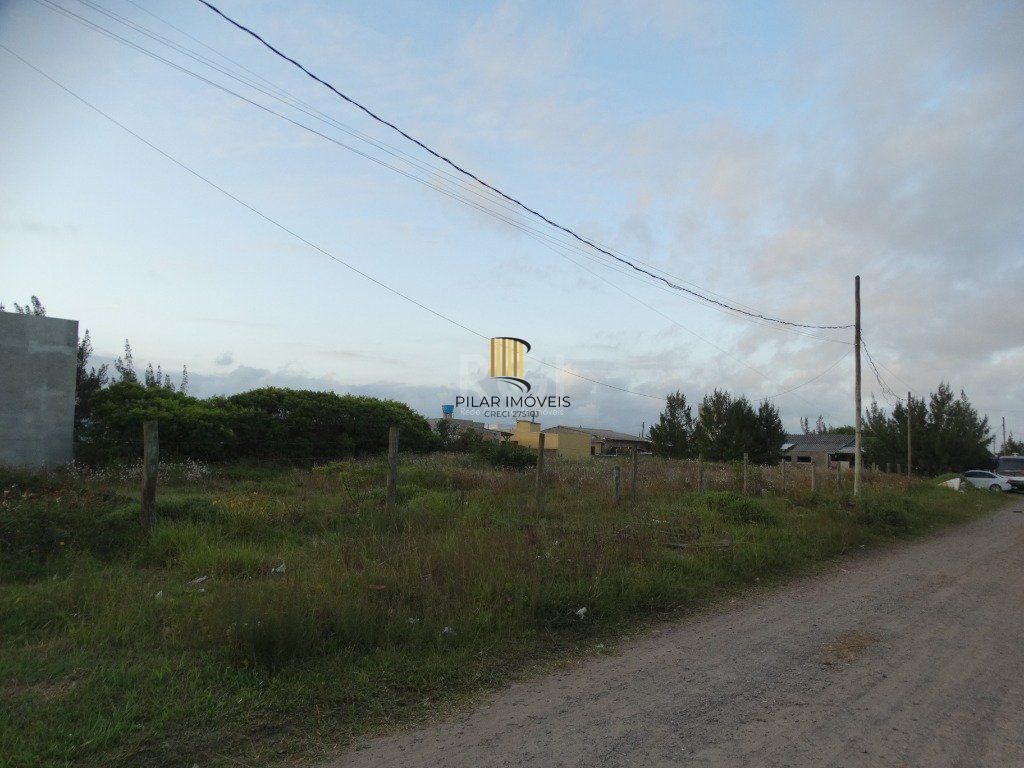 Terreno com 300m² em Capão da Canoa - Capão Novo