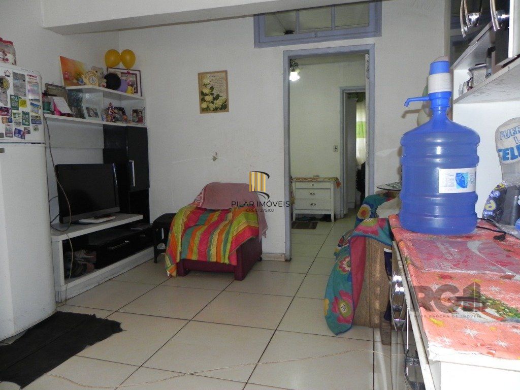 Casa 7 Dormitório(s) Bairro Glória