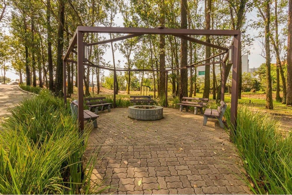 Casa de Condomínio com 3 Quartos à venda, 310m² - Vila Elsa