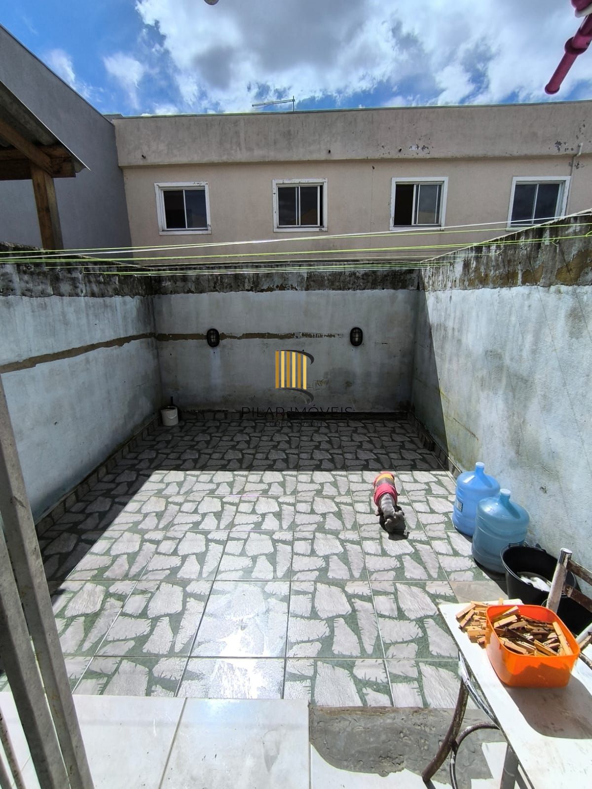 Casa 2 dormitórios no bairro Jardim Algarve