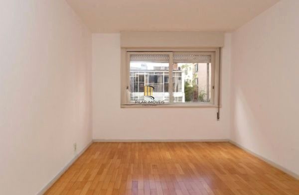 Apartamento no Centro de 1 dormitório DESOCUPADO