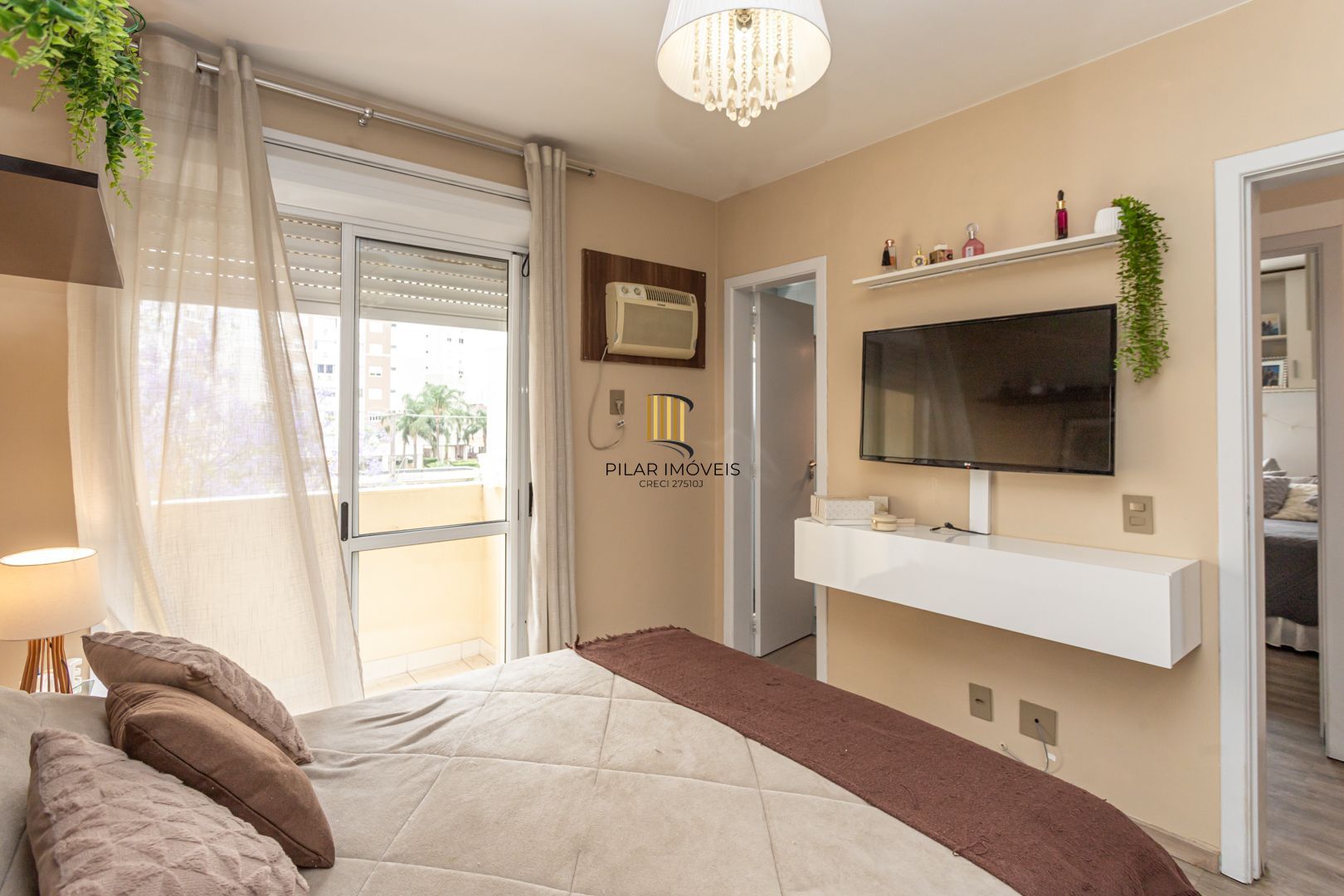 Apartamento 3 dormitórios no bairro Vila Ipiranga