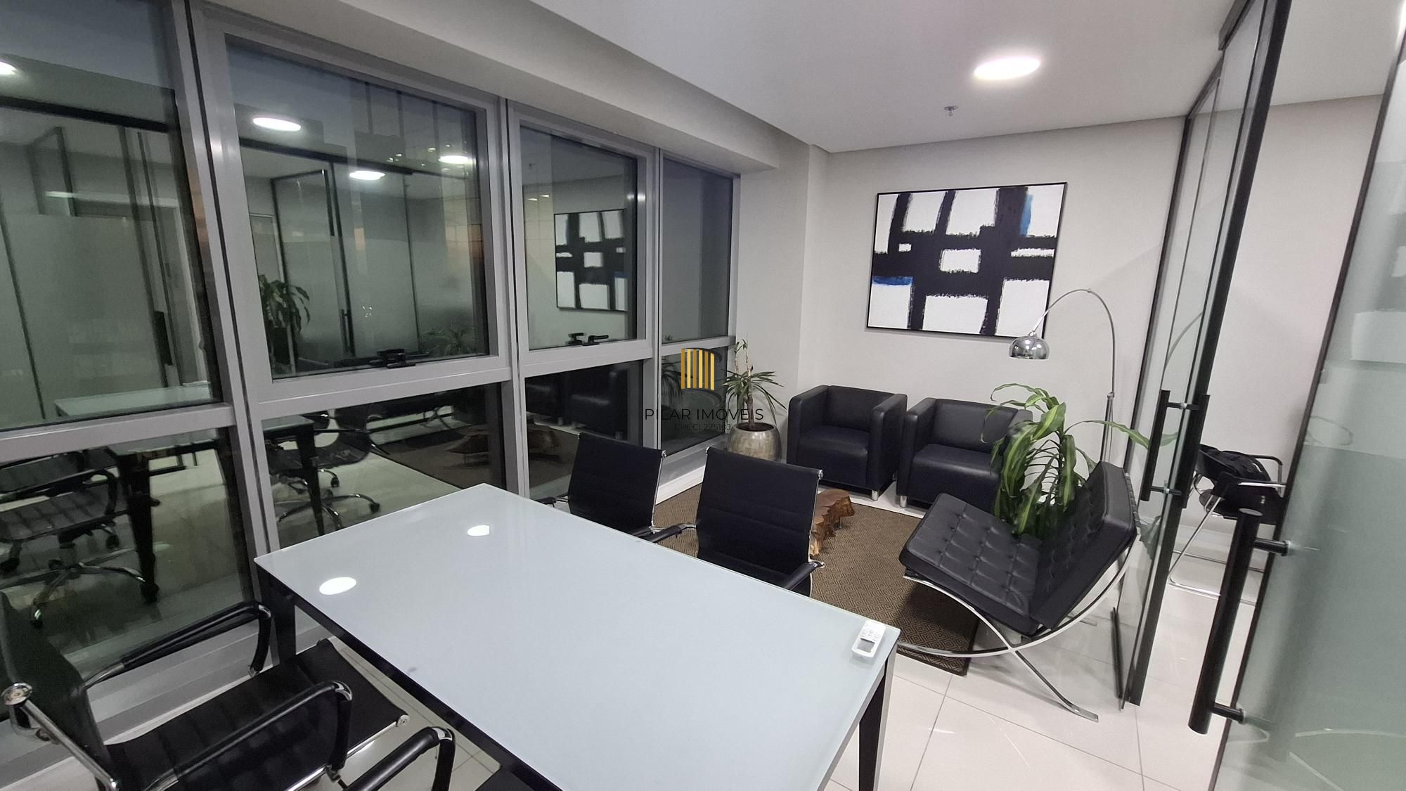 Sala Comercial 1 dormitório no bairro Praia de Belas