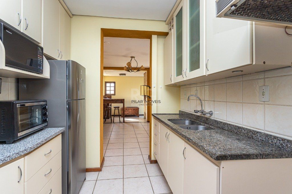 Casa Condominio para Venda - 193.19m², 3 dormitórios, sendo 1 suites, 2 vagas - Cristal