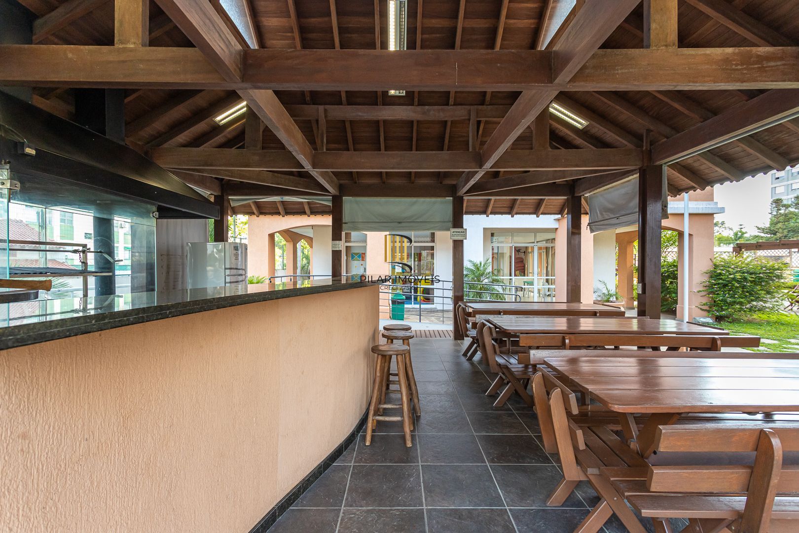 Apartamento de 3 dormitórios vaga e infra