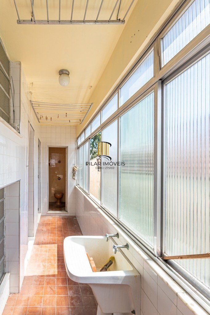 Apartamento de 3 dormitórios e vaga bairro Santa Cecilia