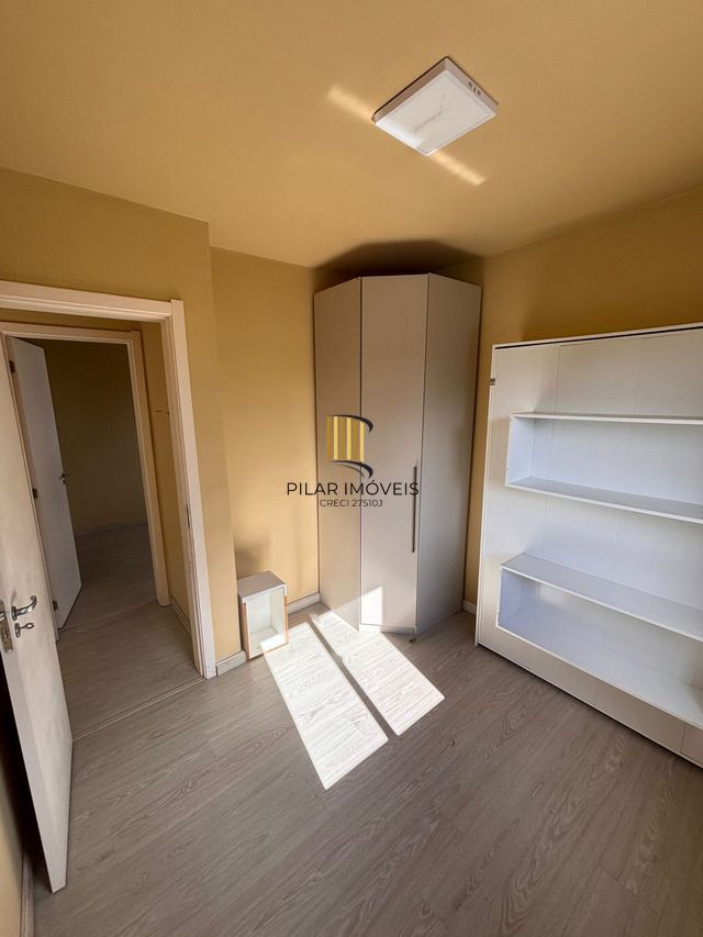 Apartamento no bairro Cristal de 3 dormitórios vaga e infra DESOCUPADO