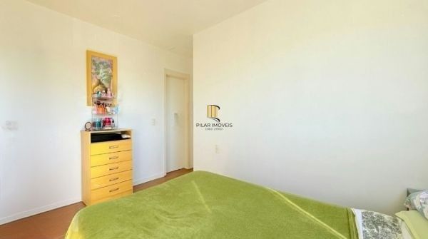 Apartamento de 2 dormitórios vaga e infra no bairro Camaquã