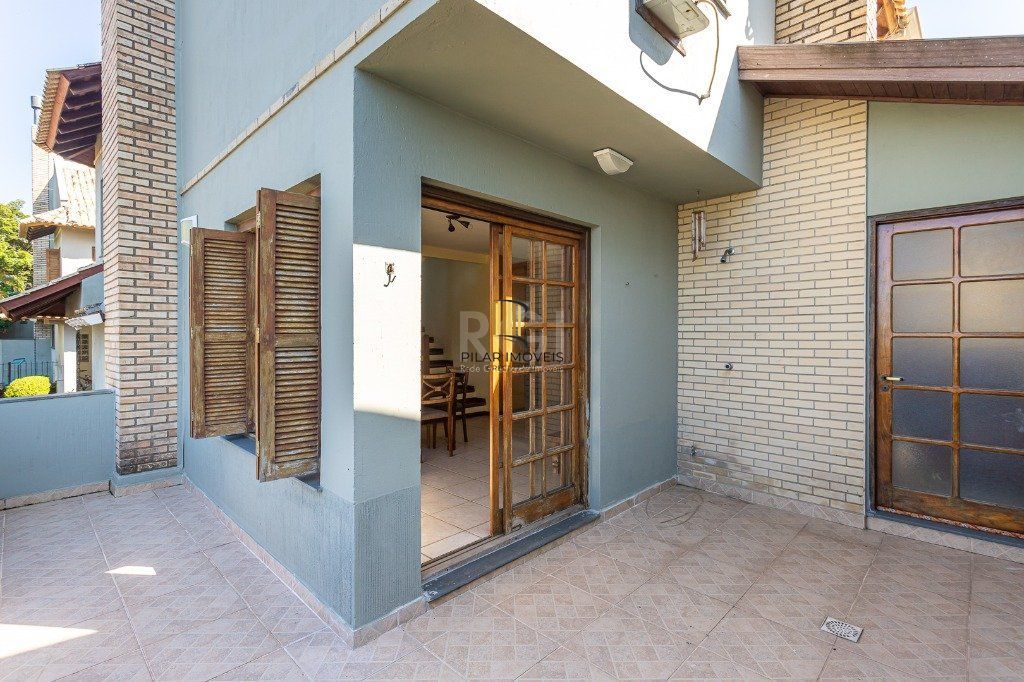 Casa Condominio para Venda - 193.19m², 3 dormitórios, sendo 1 suites, 2 vagas - Cristal