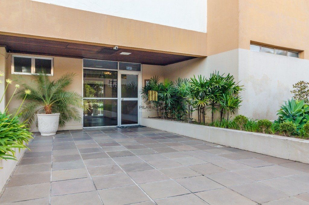 Apartamento para Venda - 138m², 3 dormitórios, sendo 1 suites, 1 vaga - Petrópolis