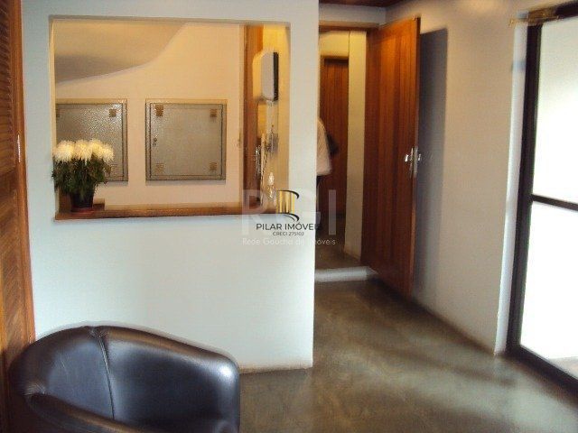 Conjunto / Sala para Venda MOBILIADA no bairro Petrópolis