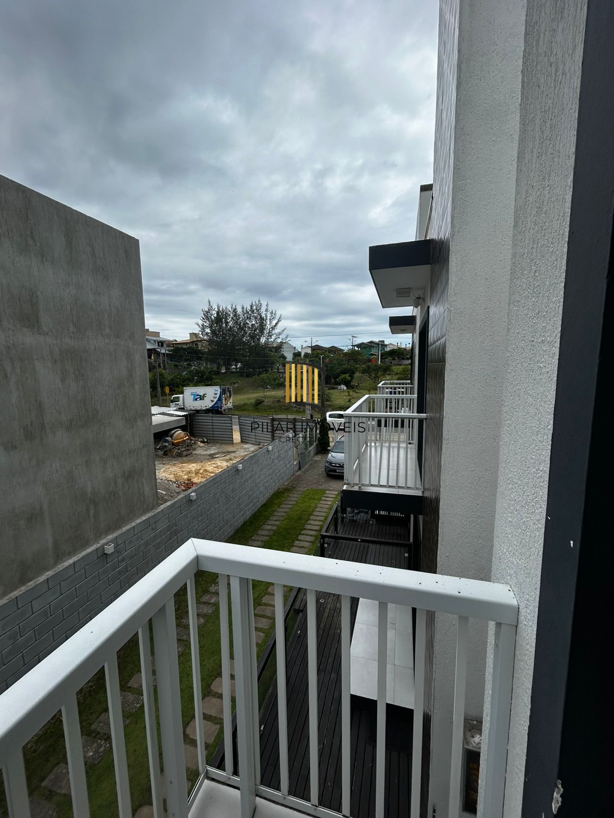 Sobrado 3 dormitórios no bairro Ferraz