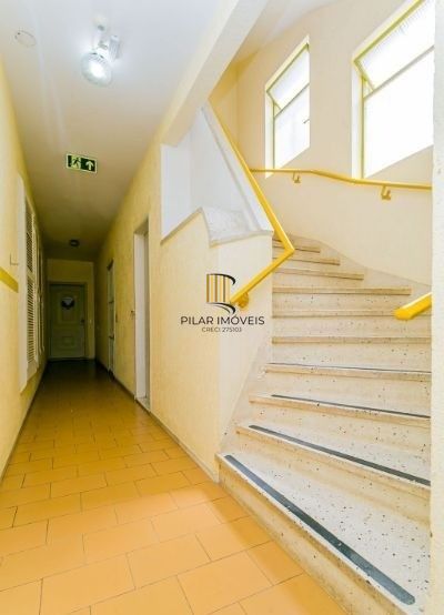 Apartamento de 2 dormitórios na Cidade Baixa