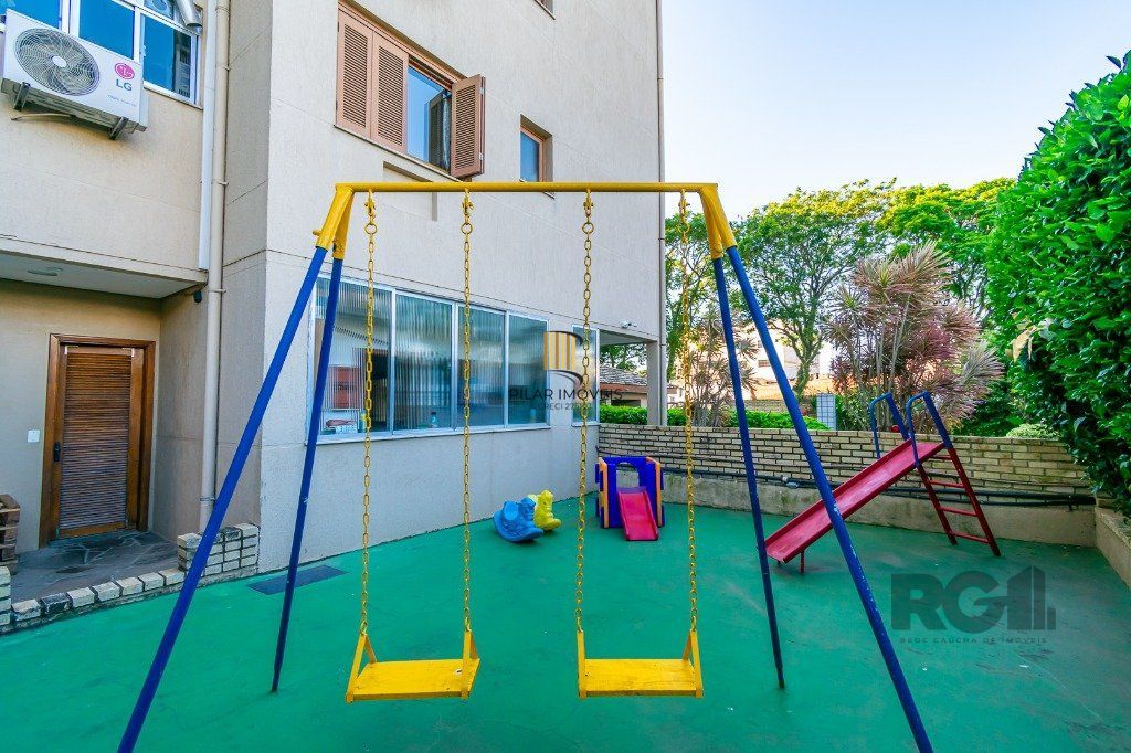 Apartamento 2 dormitórios, 1 vaga no Alto Petrópolis