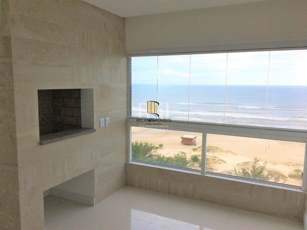 Apartamento para Venda - 168.01m², 4 dormitórios, sendo 3 suites, 2 vagas - Centro