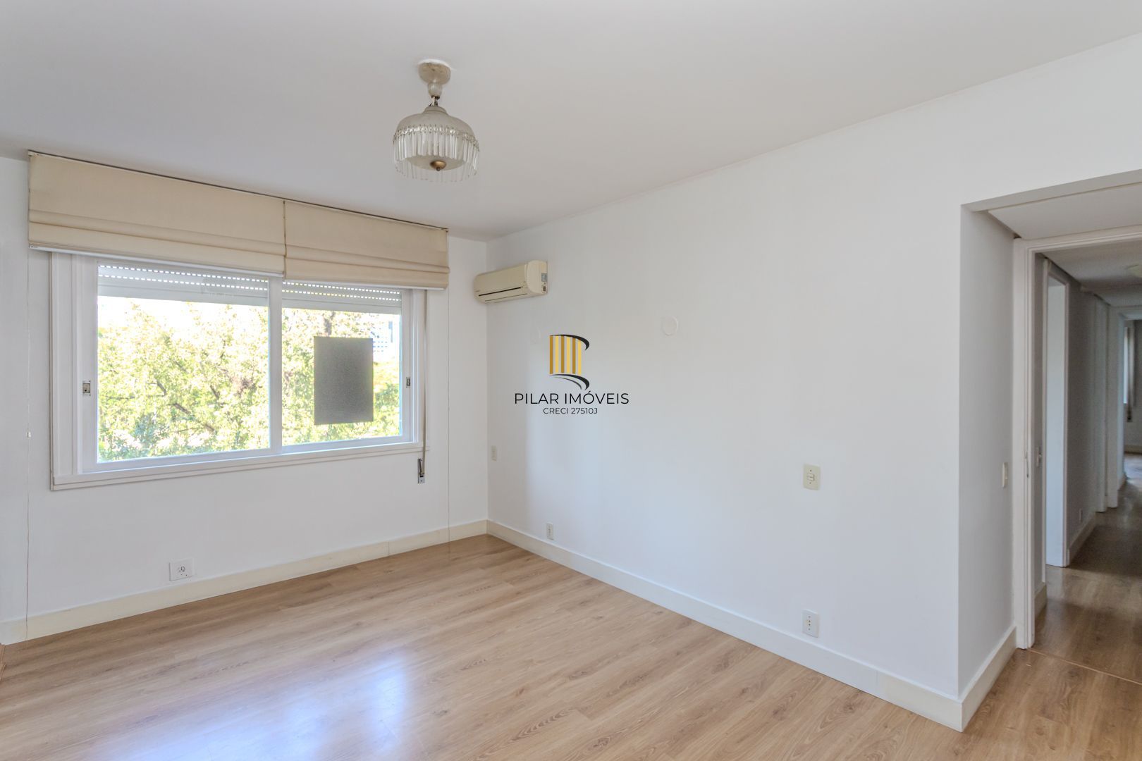 Apartamento no Moinhos de Vento de 3 dormitórios vaga e infra DESOCUPADO