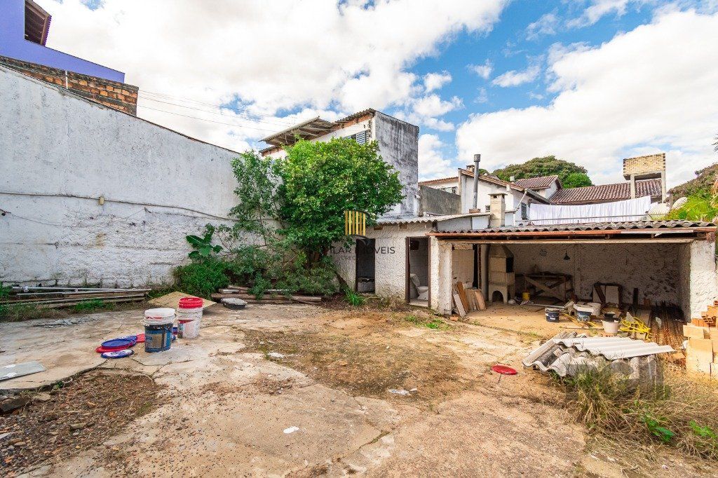 Casa no bairro Cristal de 3 dormitórios