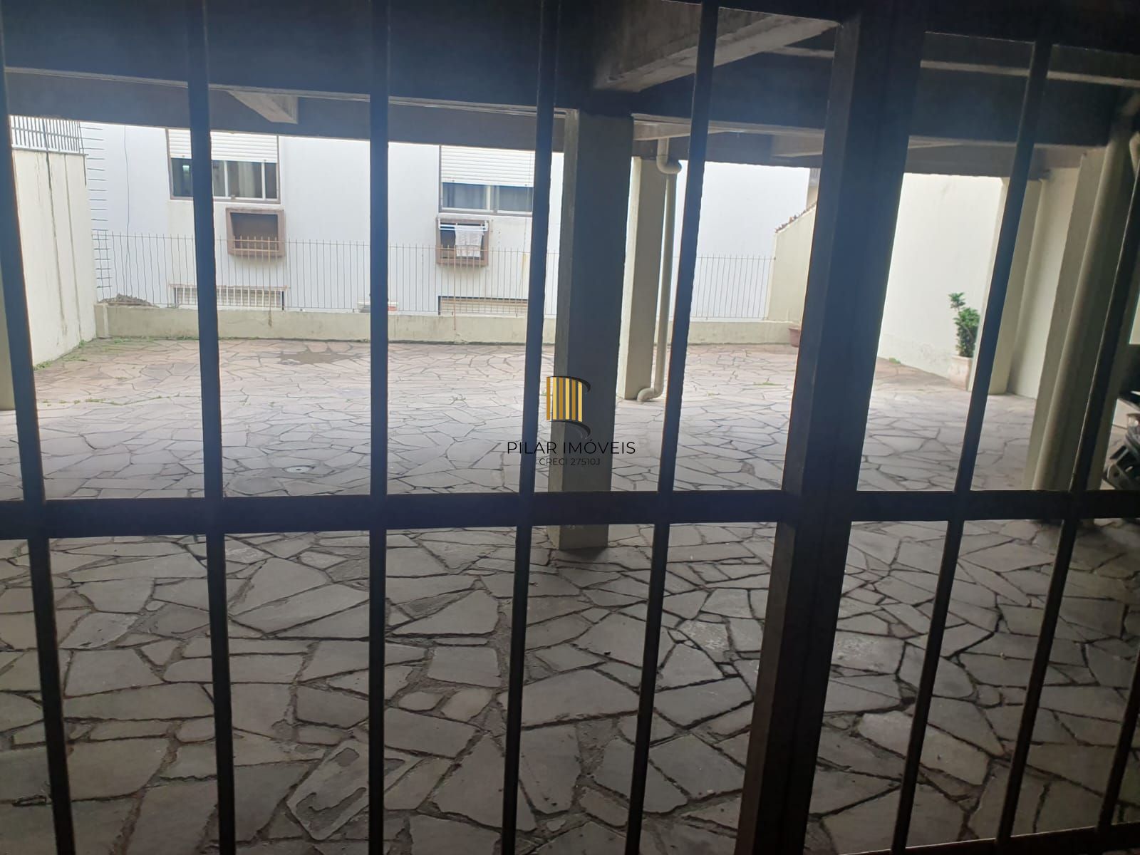 Apartamento 2 dormitórios no bairro Menino Deus