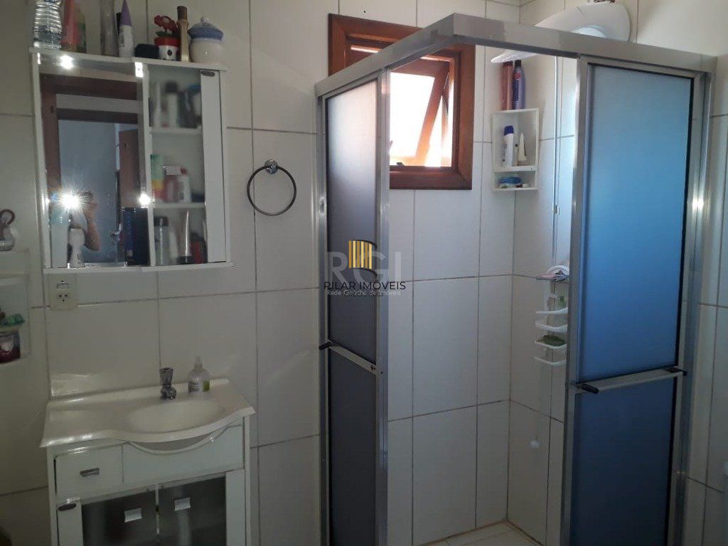 Apartamento para Venda - 67.89m², 2 dormitórios, 1 vaga - Centro